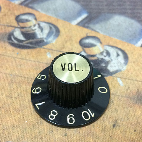 ソンブレロタイプ ボリューム ゴールド