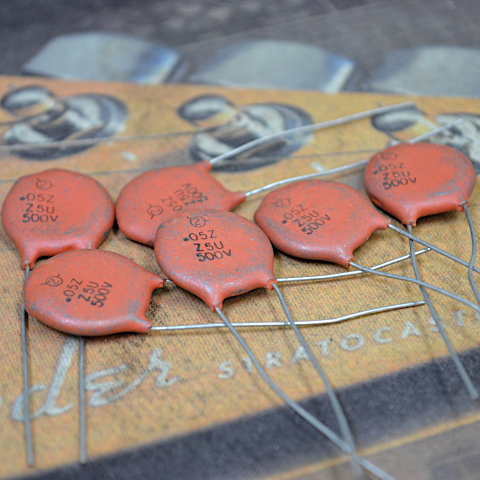 500V 0.05&micro;F